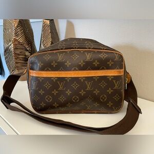 Louis Vuitton messenger bag vintage
